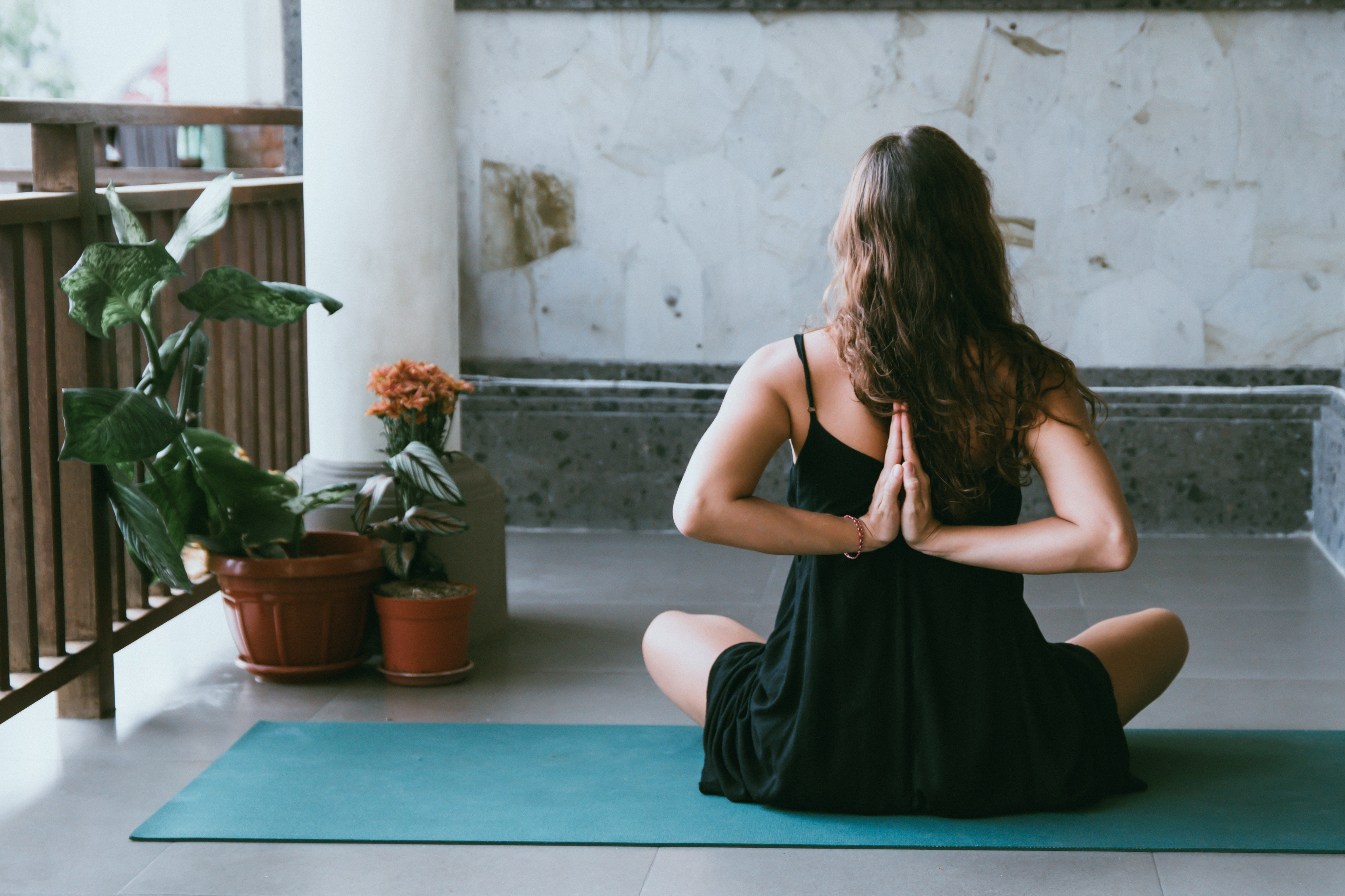 4 Ways To Stay Active Indoors during Fall Weather