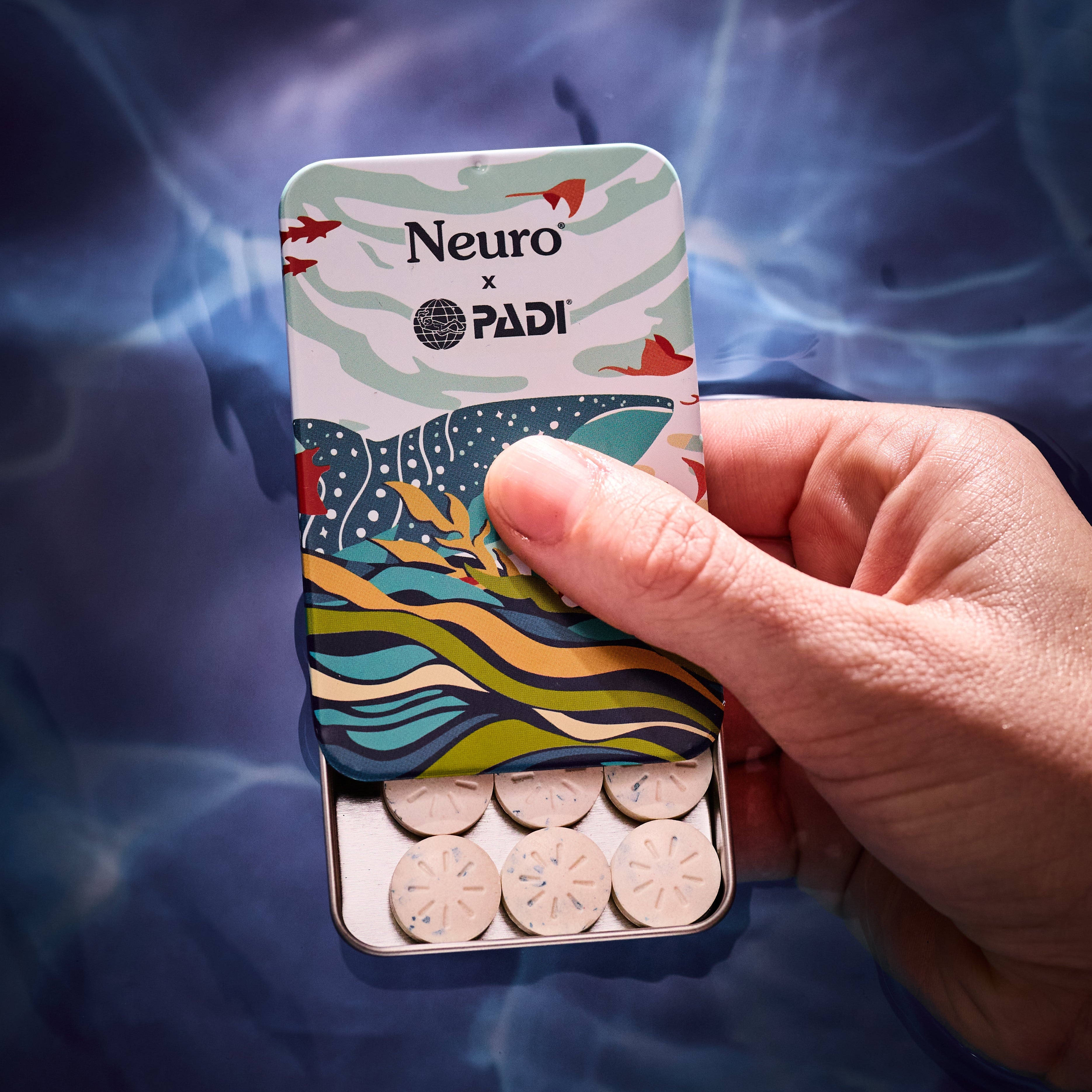 PADI x Neuro Whale Shark Tin